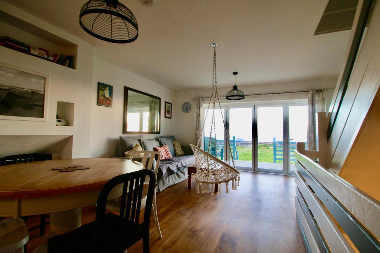 Pebbles Beach House By Air Premier Seaford Luaran gambar